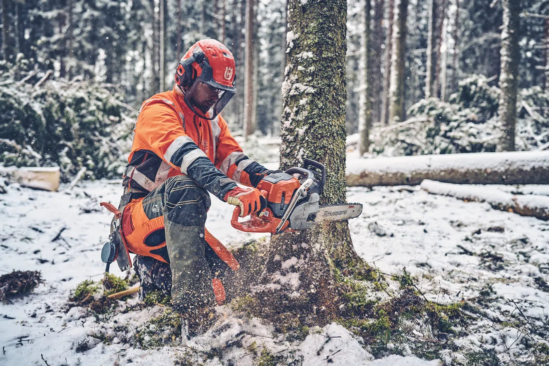 Husqvarna 560 XP Mark II Professional Chainsaw