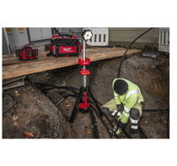 Milwaukee M18 SAL2-0 2,800 Lumen Multi-Directional LED Light Tower With Tripod 