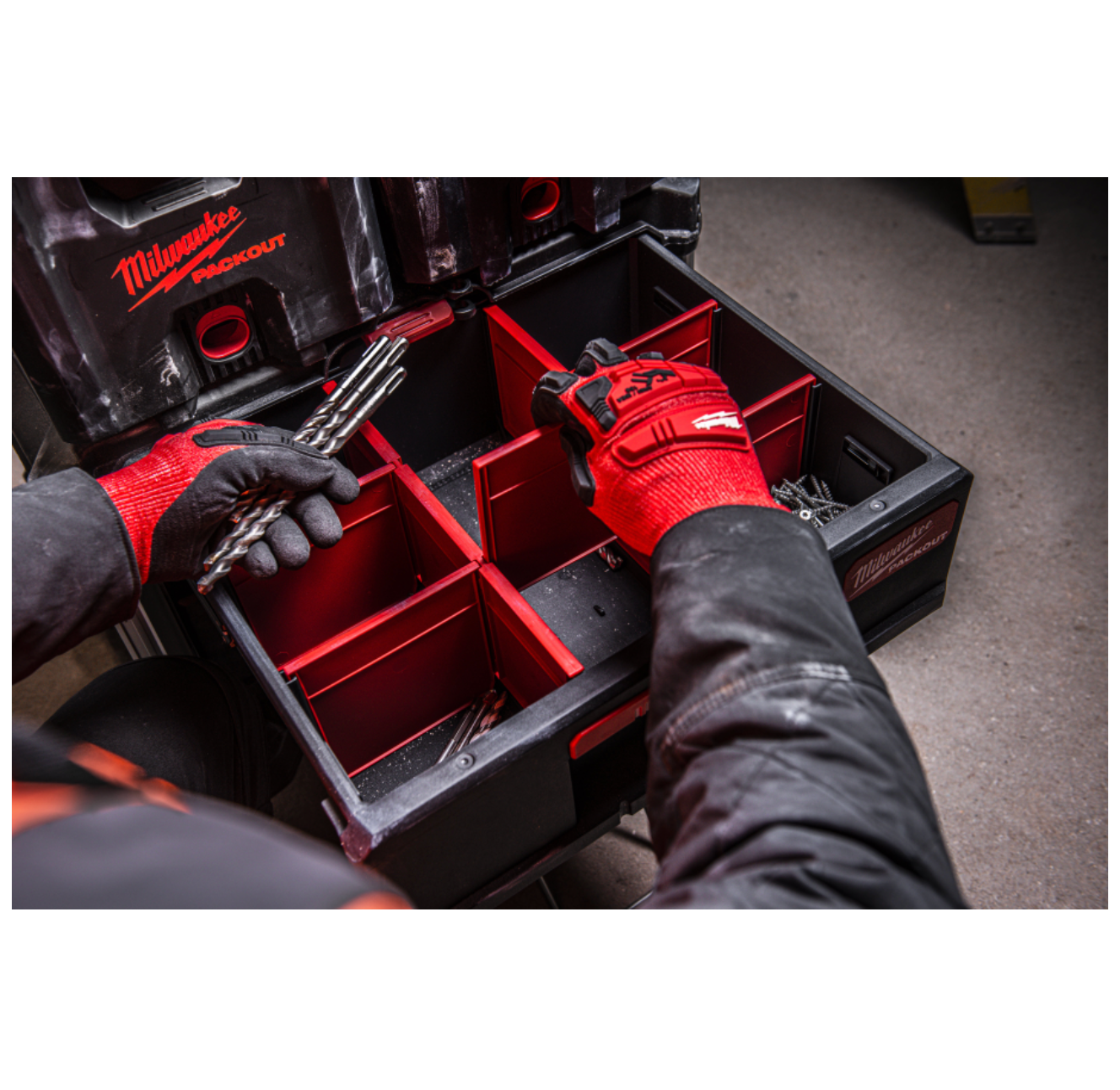 PACKOUT™ Milwaukee 2 Drawer Tool Chest 