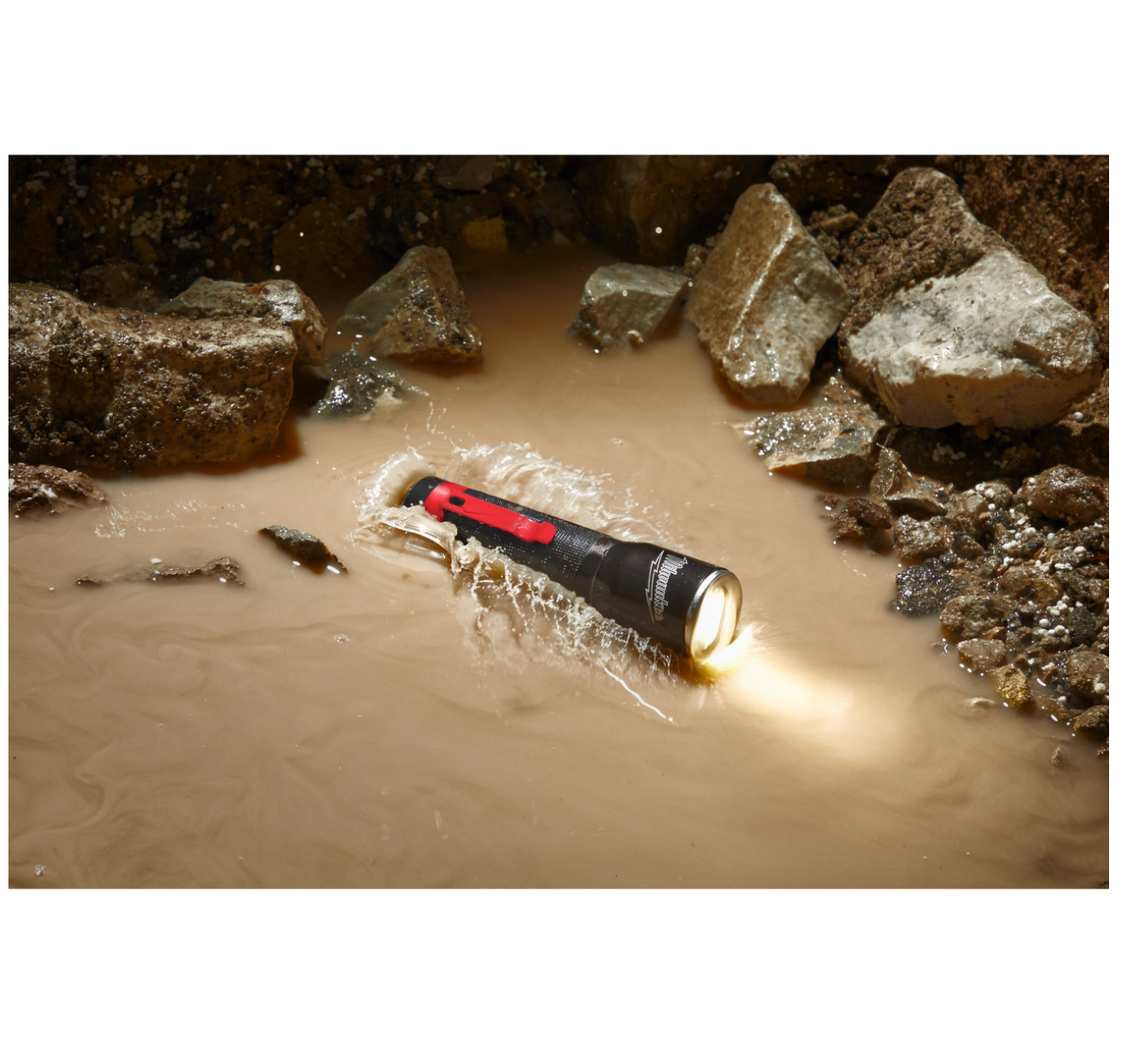 Milwaukee 325L ML-LED Compact Flashlight 