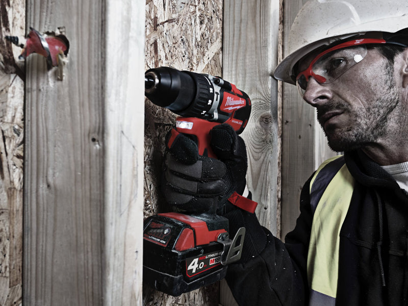 Milwaukee M18 CBLPD-202C 18V Compact Brushless Cordless Impact Drill