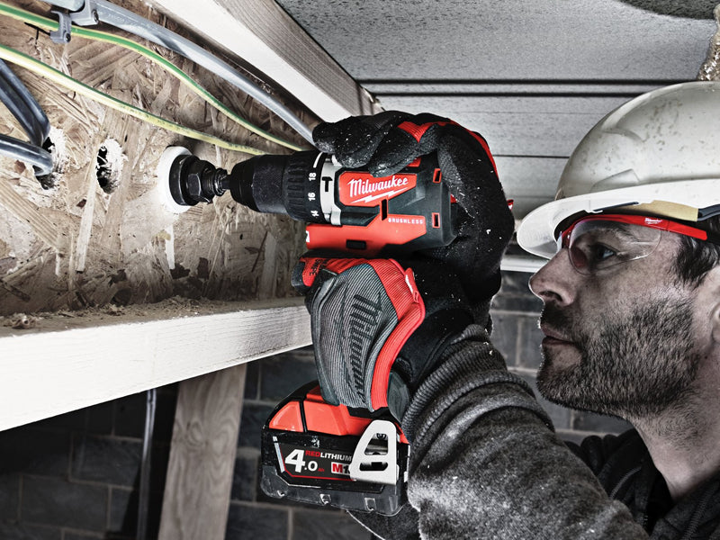 Milwaukee M18 CBLPD-202C 18V Compact Brushless Cordless Impact Drill